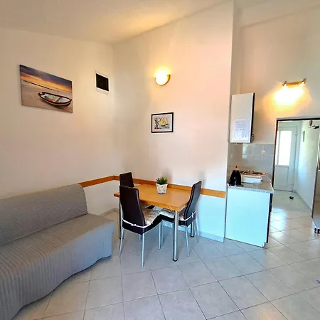 Apartment Toni